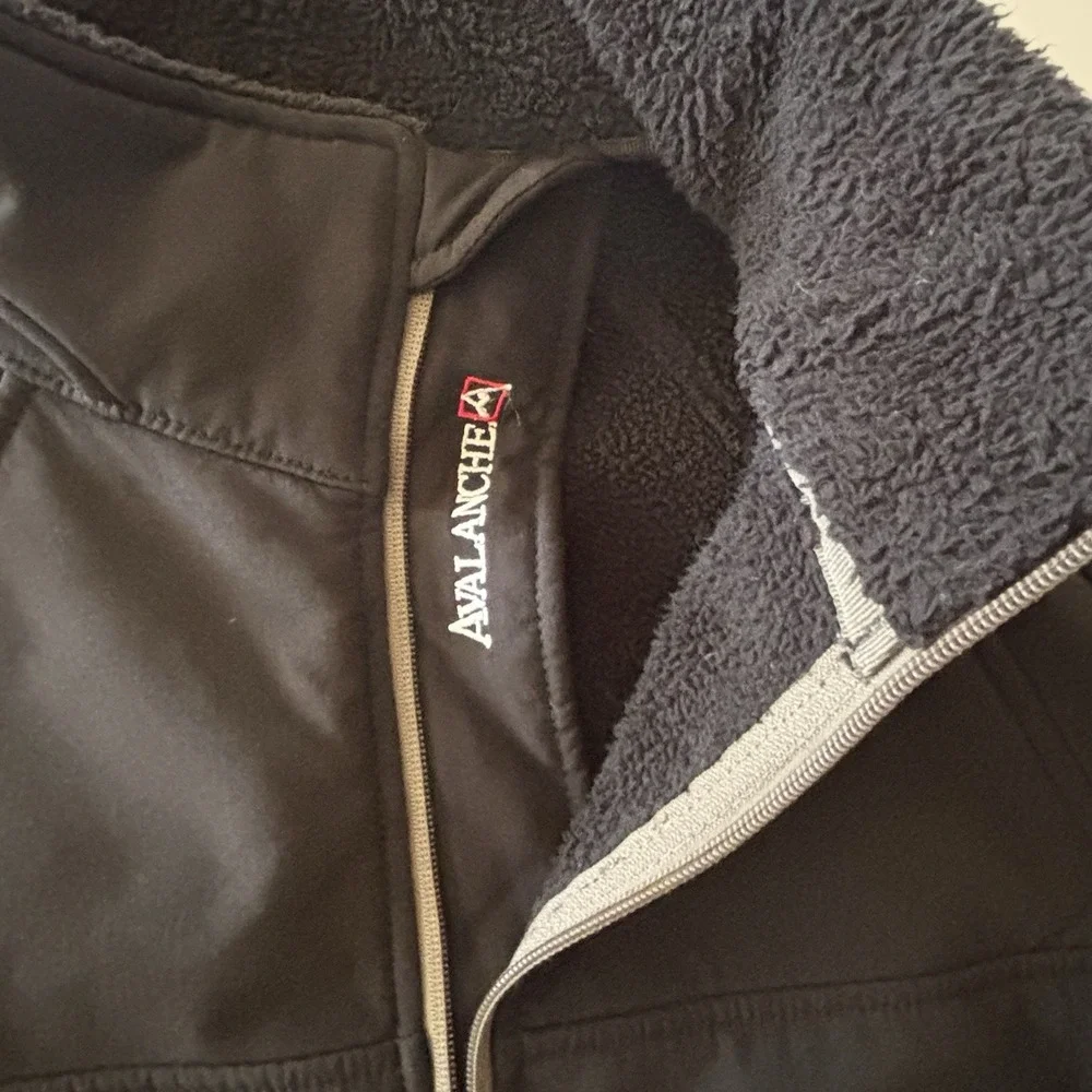 Avalanche Men's Medium Fleece Jacket Cold Weather Winter Coat